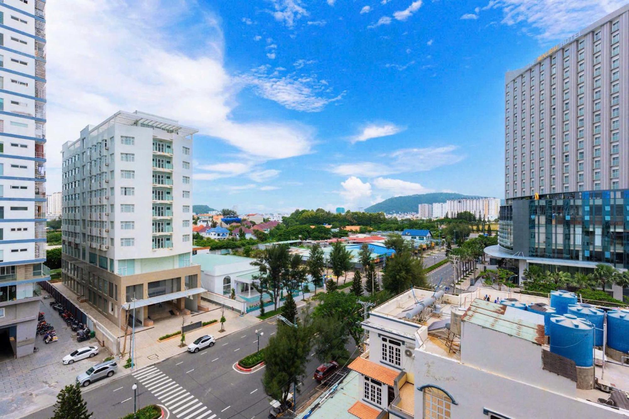 Mermaid Seaview Apartment Vung Tau - Blue Homestay Екстер'єр фото